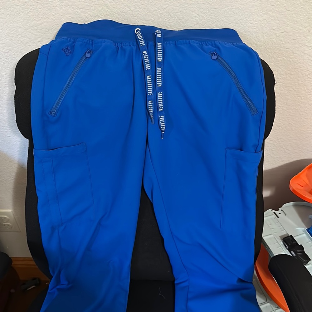 Scrub pants